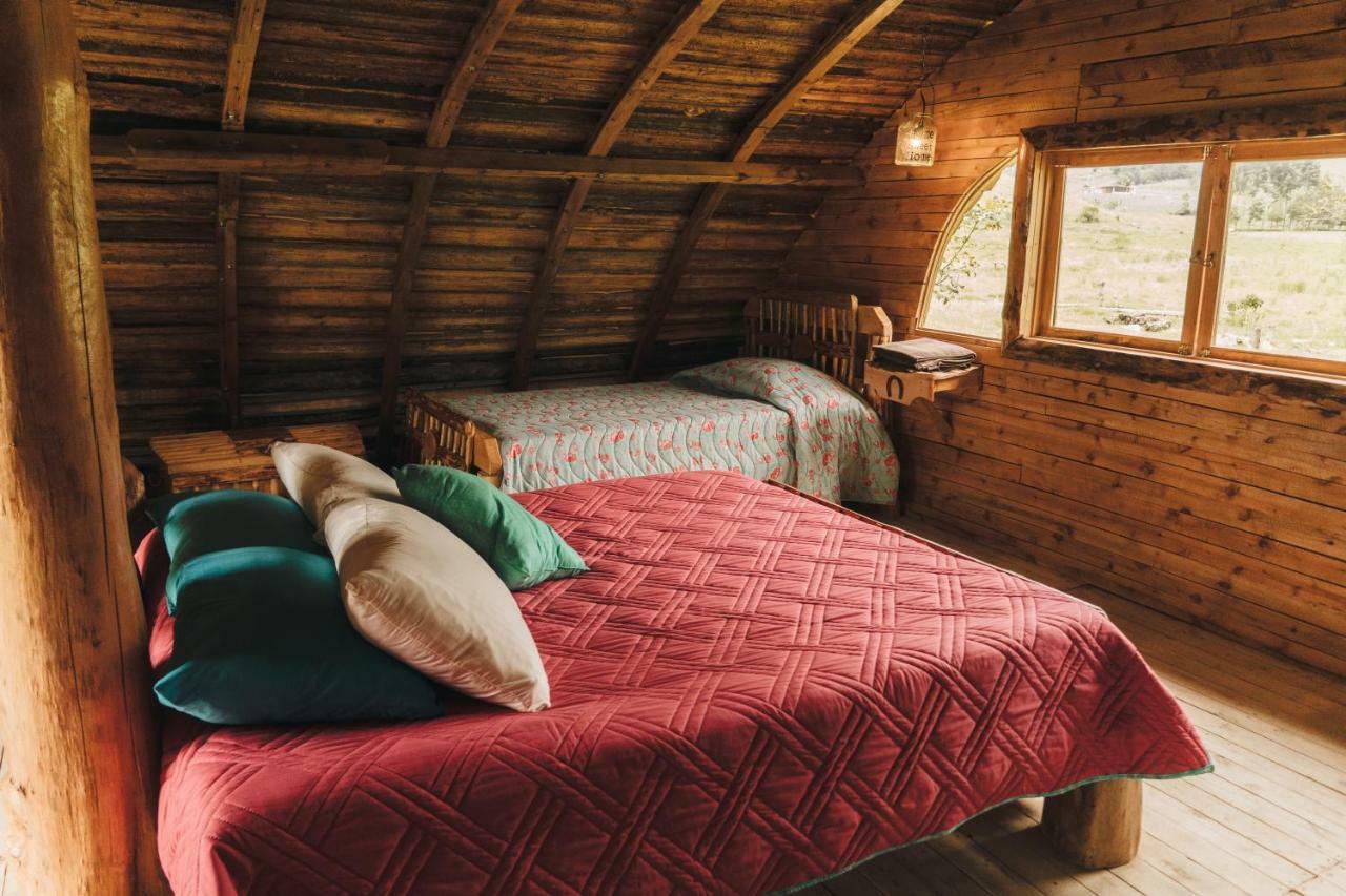 Hostal La Laguna Villamaría المظهر الخارجي الصورة